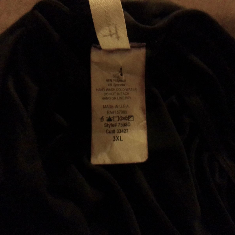Dress - Picture 2 of 3
